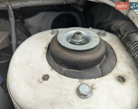 Белый Пежо 206, объемом двигателя 1.4 л и пробегом 176 тыс. км за 5200 $, фото 18 на Automoto.ua