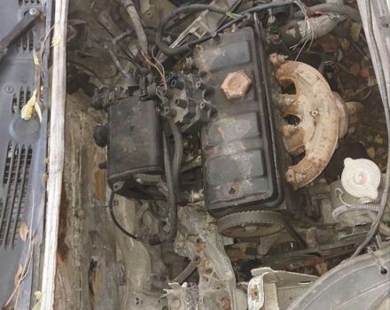 Белый Пежо 206, объемом двигателя 1.4 л и пробегом 1 тыс. км за 485 $, фото 4 на Automoto.ua