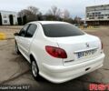 Білий Пежо 206, об'ємом двигуна 1.4 л та пробігом 229 тис. км за 2850 $, фото 1 на Automoto.ua