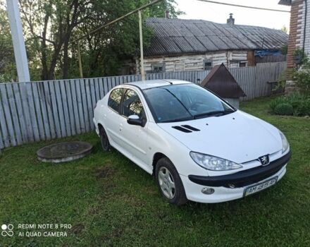 Белый Пежо 206, объемом двигателя 0 л и пробегом 3 тыс. км за 2427 $, фото 1 на Automoto.ua
