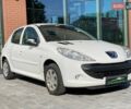 Білий Пежо 206, об'ємом двигуна 1.36 л та пробігом 206 тис. км за 4990 $, фото 4 на Automoto.ua