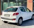 Білий Пежо 206, об'ємом двигуна 1.36 л та пробігом 206 тис. км за 4990 $, фото 10 на Automoto.ua