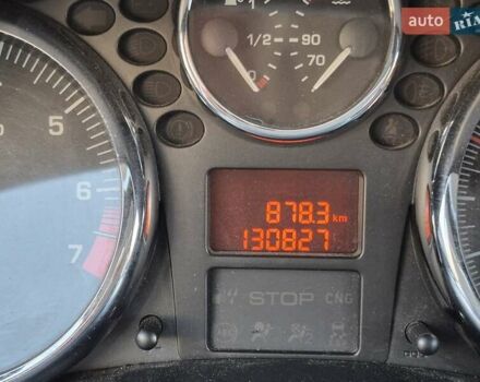 Білий Пежо 206, об'ємом двигуна 1.36 л та пробігом 130 тис. км за 5500 $, фото 8 на Automoto.ua