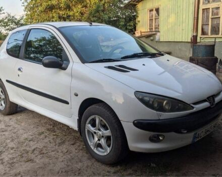 Білий Пежо 206, об'ємом двигуна 1.9 л та пробігом 271 тис. км за 2123 $, фото 1 на Automoto.ua