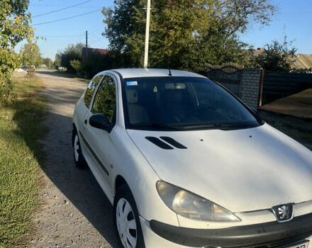 Білий Пежо 206, об'ємом двигуна 1.87 л та пробігом 316 тис. км за 2300 $, фото 1 на Automoto.ua