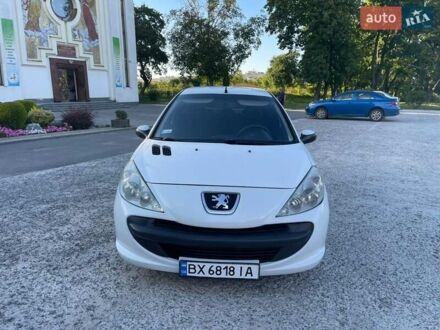 Пежо 206 2009 в Каменце-Подольском на Automoto.ua Белый Пежо 206, объемом двигателя 1.4 л и пробегом 196 тыс. км за 3900 $, фото 1 на Automoto.ua