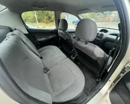 Бежевий Пежо 206, об'ємом двигуна 1.4 л та пробігом 377 тис. км за 2600 $, фото 5 на Automoto.ua