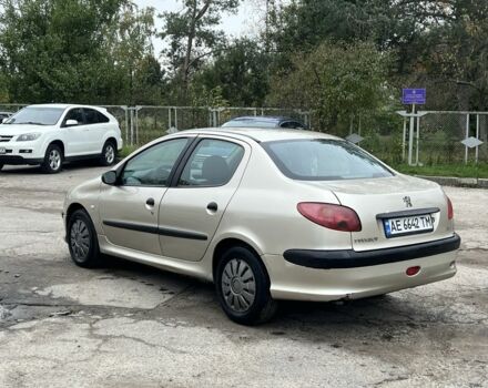 Бежевий Пежо 206, об'ємом двигуна 1.4 л та пробігом 377 тис. км за 2600 $, фото 2 на Automoto.ua