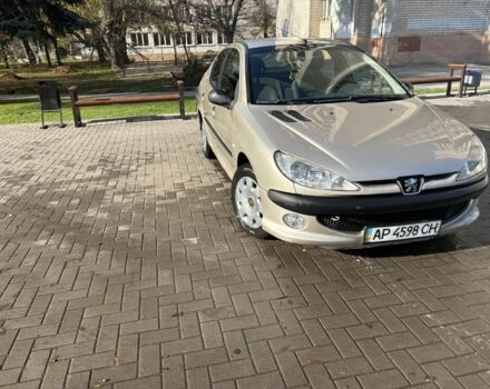 Бежевый Пежо 206, объемом двигателя 1.4 л и пробегом 274 тыс. км за 2450 $, фото 1 на Automoto.ua
