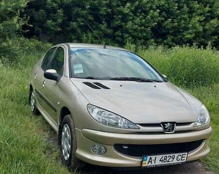 Бежевий Пежо 206, об'ємом двигуна 1.36 л та пробігом 93 тис. км за 5600 $, фото 3 на Automoto.ua