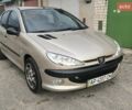 Бежевый Пежо 206, объемом двигателя 1.36 л и пробегом 174 тыс. км за 3950 $, фото 1 на Automoto.ua
