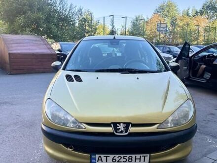 Пежо 206 2003 в Ивано-Франковске на Automoto.ua Бежевый Пежо 206, объемом двигателя 1.4 л и пробегом 227 тыс. км за 2800 $, фото 1 на Automoto.ua