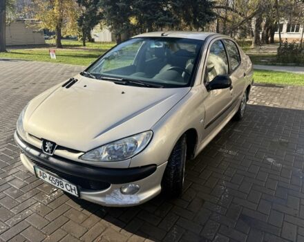 Бежевый Пежо 206, объемом двигателя 1.4 л и пробегом 274 тыс. км за 2450 $, фото 1 на Automoto.ua