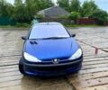 Чорний Пежо 206, об'ємом двигуна 1.4 л та пробігом 366 тис. км за 2000 $, фото 1 на Automoto.ua
