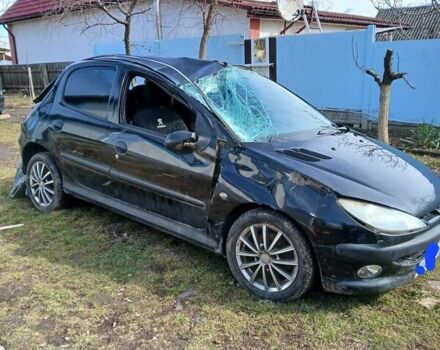 Чорний Пежо 206, об'ємом двигуна 1.6 л та пробігом 250 тис. км за 1678 $, фото 2 на Automoto.ua