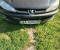 Чорний Пежо 206, об'ємом двигуна 1.6 л та пробігом 250 тис. км за 1678 $, фото 1 на Automoto.ua