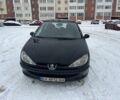 Черный Пежо 206, объемом двигателя 1.4 л и пробегом 230 тыс. км за 2300 $, фото 1 на Automoto.ua