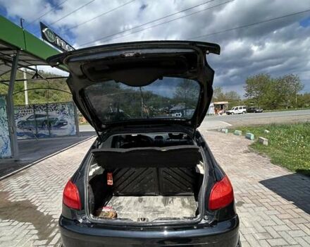 Черный Пежо 206, объемом двигателя 1.36 л и пробегом 355 тыс. км за 2650 $, фото 10 на Automoto.ua