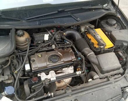 Чорний Пежо 206, об'ємом двигуна 1.4 л та пробігом 300 тис. км за 2000 $, фото 8 на Automoto.ua