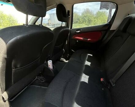 Черный Пежо 206, объемом двигателя 1.36 л и пробегом 355 тыс. км за 2650 $, фото 2 на Automoto.ua