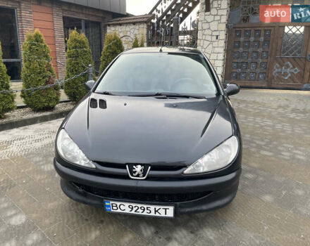 Чорний Пежо 206, об'ємом двигуна 1.36 л та пробігом 225 тис. км за 2600 $, фото 14 на Automoto.ua