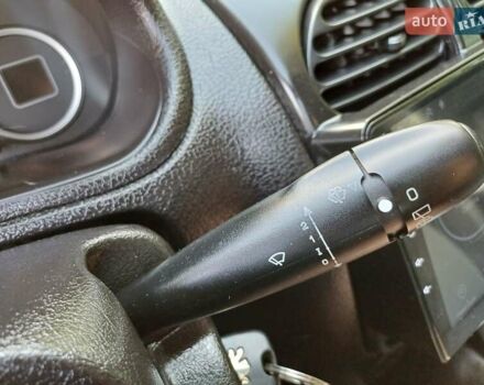 Чорний Пежо 206, об'ємом двигуна 1.4 л та пробігом 104 тис. км за 4200 $, фото 26 на Automoto.ua