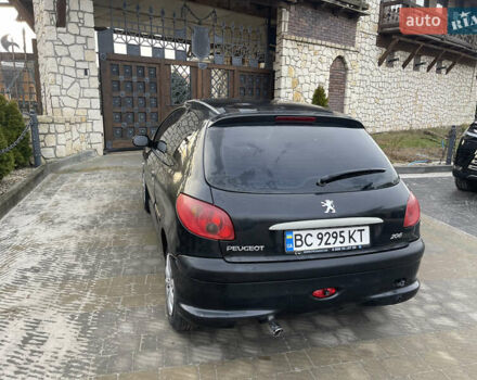 Чорний Пежо 206, об'ємом двигуна 1.36 л та пробігом 225 тис. км за 2600 $, фото 18 на Automoto.ua