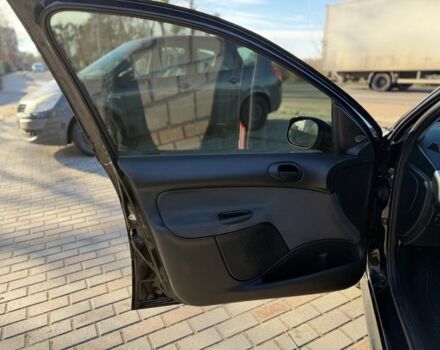 Черный Пежо 206, объемом двигателя 1.4 л и пробегом 152 тыс. км за 4500 $, фото 15 на Automoto.ua