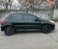 Чорний Пежо 206, об'ємом двигуна 1.4 л та пробігом 263 тис. км за 3999 $, фото 6 на Automoto.ua