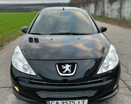 Чорний Пежо 206, об'ємом двигуна 1.4 л та пробігом 263 тис. км за 4300 $, фото 1 на Automoto.ua