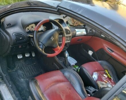 Черный Пежо 206, объемом двигателя 0 л и пробегом 10 тыс. км за 1100 $, фото 7 на Automoto.ua