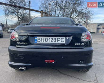 Черный Пежо 206, объемом двигателя 2 л и пробегом 238 тыс. км за 3400 $, фото 4 на Automoto.ua
