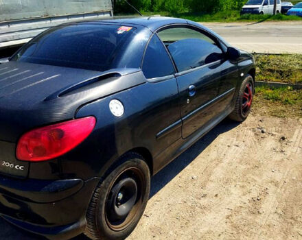 Черный Пежо 206, объемом двигателя 1.6 л и пробегом 236 тыс. км за 2200 $, фото 3 на Automoto.ua