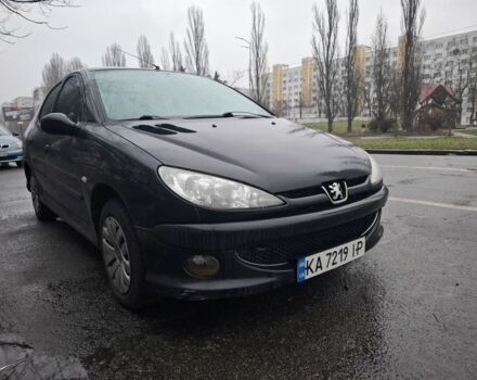 Черный Пежо 206, объемом двигателя 1.4 л и пробегом 151 тыс. км за 3900 $, фото 1 на Automoto.ua