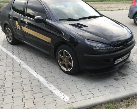 Чорний Пежо 206, об'ємом двигуна 0.14 л та пробігом 1 тис. км за 2400 $, фото 1 на Automoto.ua