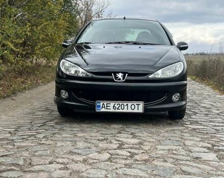 Пежо 206 2008 в Никополе на Automoto.ua Черный Пежо 206, объемом двигателя 1.36 л и пробегом 139 тыс. км за 4300 $, фото 7 на Automoto.ua