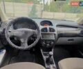 Черный Пежо 206, объемом двигателя 1.36 л и пробегом 162 тыс. км за 3550 $, фото 17 на Automoto.ua