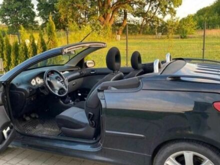 Черный Пежо 206, объемом двигателя 1.6 л и пробегом 250 тыс. км за 2700 $, фото 1 на Automoto.ua