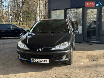 Пежо 206 2005 в Львове на Automoto.ua Черный Пежо 206, объемом двигателя 1.1 л и пробегом 42 тыс. км за 5300 $, фото 1 на Automoto.ua