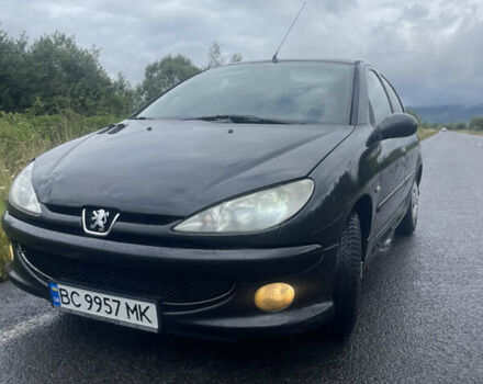 Чорний Пежо 206, об'ємом двигуна 1.4 л та пробігом 328 тис. км за 2300 $, фото 1 на Automoto.ua