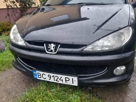Пежо 206 2006 у Стрые на Automoto.ua Чорний Пежо 206, об'ємом двигуна 1.4 л та пробігом 286 тис. км за 3160 $, фото 1 на Automoto.ua