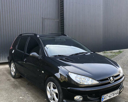Чорний Пежо 206, об'ємом двигуна 1.36 л та пробігом 210 тис. км за 3400 $, фото 1 на Automoto.ua