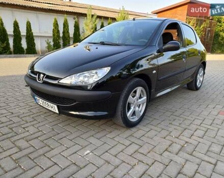 Чорний Пежо 206, об'ємом двигуна 1.4 л та пробігом 104 тис. км за 4200 $, фото 1 на Automoto.ua