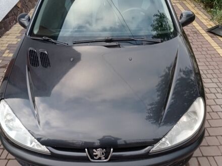 Пежо 206 2007 у Золочів на Automoto.ua Чорний Пежо 206, об'ємом двигуна 1.4 л та пробігом 100 тис. км за 3100 $, фото 1 на Automoto.ua