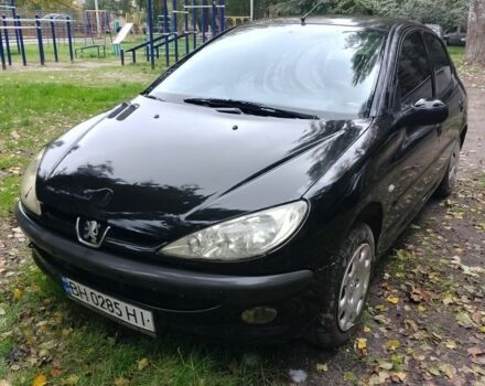 Чорний Пежо 206, об'ємом двигуна 1.6 л та пробігом 136 тис. км за 4000 $, фото 1 на Automoto.ua