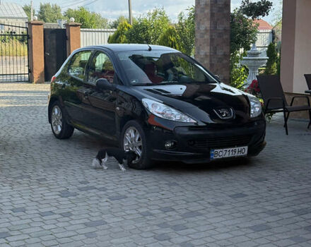 Чорний Пежо 206, об'ємом двигуна 1.4 л та пробігом 177 тис. км за 5200 $, фото 1 на Automoto.ua