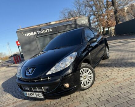 Чорний Пежо 206, об'ємом двигуна 1.4 л та пробігом 152 тис. км за 4500 $, фото 1 на Automoto.ua