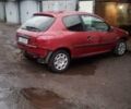 Красный Пежо 206, объемом двигателя 1.36 л и пробегом 210 тыс. км за 1500 $, фото 3 на Automoto.ua