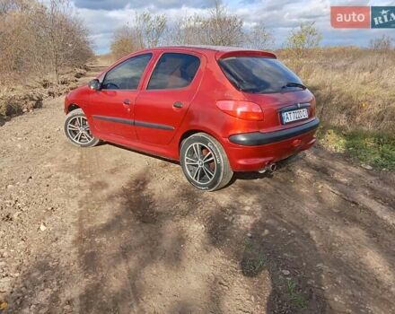Червоний Пежо 206, об'ємом двигуна 1.4 л та пробігом 458 тис. км за 2450 $, фото 4 на Automoto.ua