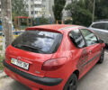 Красный Пежо 206, объемом двигателя 1.1 л и пробегом 222 тыс. км за 2000 $, фото 3 на Automoto.ua